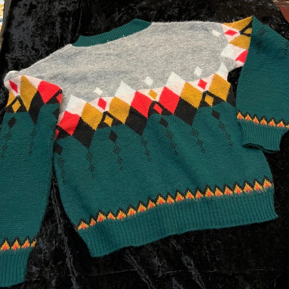 Vintage Vanguard Sweater - Picture 3 of 4